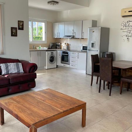 Coral Bungalow Коръл бей Екстериор снимка
